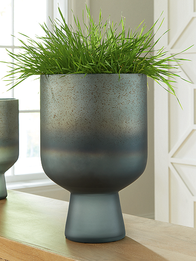 https://ashleyfurniture.scene7.com/is/image/AshleyFurniture/A2000814-4X3-CROP