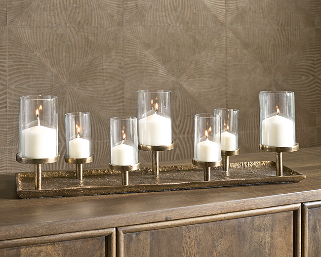 https://ashleyfurniture.scene7.com/is/image/AshleyFurniture/A2000820