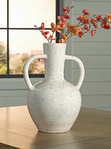https://ashleyfurniture.scene7.com/is/image/AshleyFurniture/A2000832-4X3-CROP