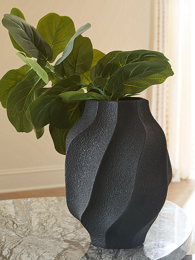 https://ashleyfurniture.scene7.com/is/image/AshleyFurniture/A2000874-4X3-CROP