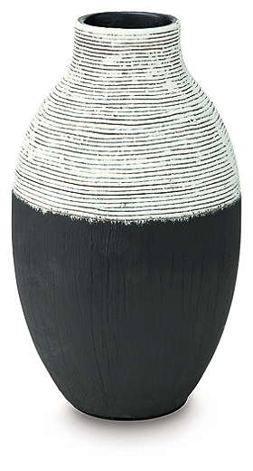 https://ashleyfurniture.scene7.com/is/image/AshleyFurniture/A2000876-SW-P1-KO