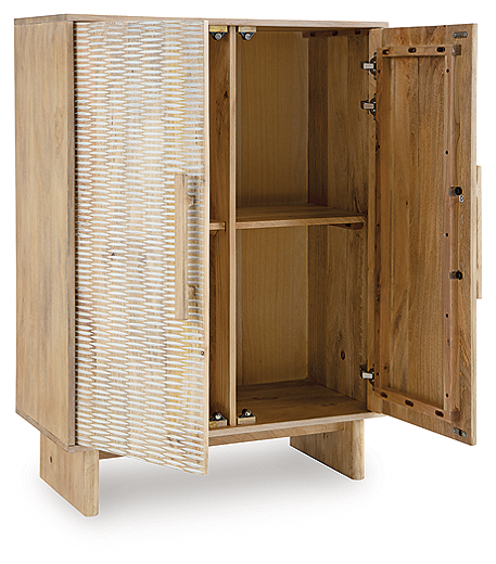 https://ashleyfurniture.scene7.com/is/image/AshleyFurniture/A4000696-ANGLE-OPEN-SW-P1-KO