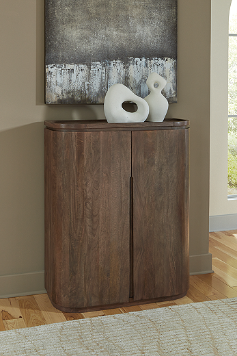https://ashleyfurniture.scene7.com/is/image/AshleyFurniture/A4000697-CLSD
