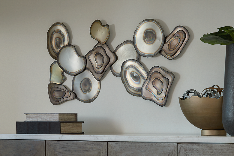 https://ashleyfurniture.scene7.com/is/image/AshleyFurniture/A8010397