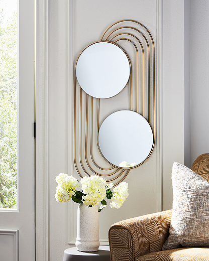 https://ashleyfurniture.scene7.com/is/image/AshleyFurniture/A8010401