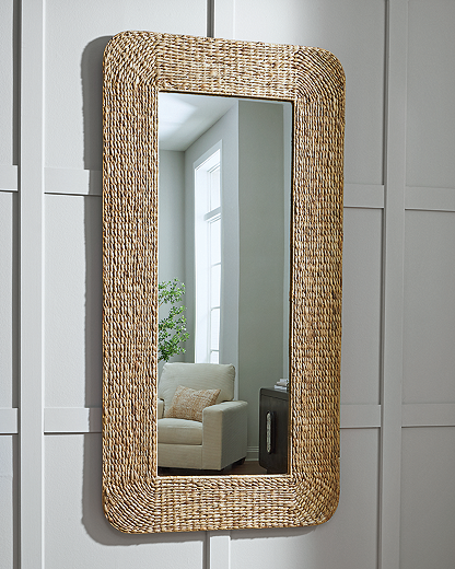 https://ashleyfurniture.scene7.com/is/image/AshleyFurniture/A8010438