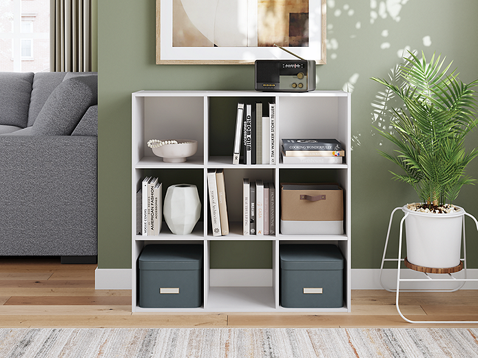 https://ashleyfurniture.scene7.com/is/image/AshleyFurniture/EA9630-3x3