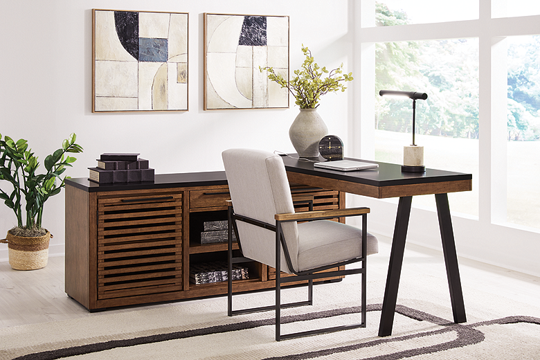 https://ashleyfurniture.scene7.com/is/image/AshleyFurniture/H737-60-60R-H632-01A