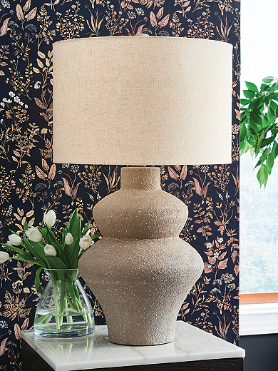 https://ashleyfurniture.scene7.com/is/image/AshleyFurniture/L207624-4X3-CROP