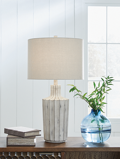 https://ashleyfurniture.scene7.com/is/image/AshleyFurniture/L235884-4X3-CROP