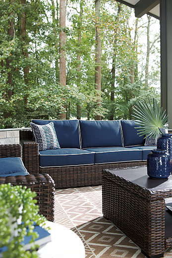 https://ashleyfurniture.scene7.com/is/image/AshleyFurniture/P783-838-MOOD-V-C