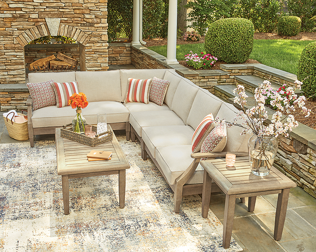 https://ashleyfurniture.scene7.com/is/image/AshleyFurniture/P801-854-877-846-MOOD-H
