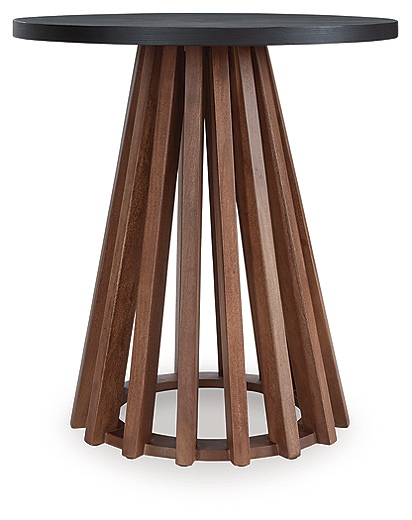 https://ashleyfurniture.scene7.com/is/image/AshleyFurniture/T737-6-SW-P1-KO