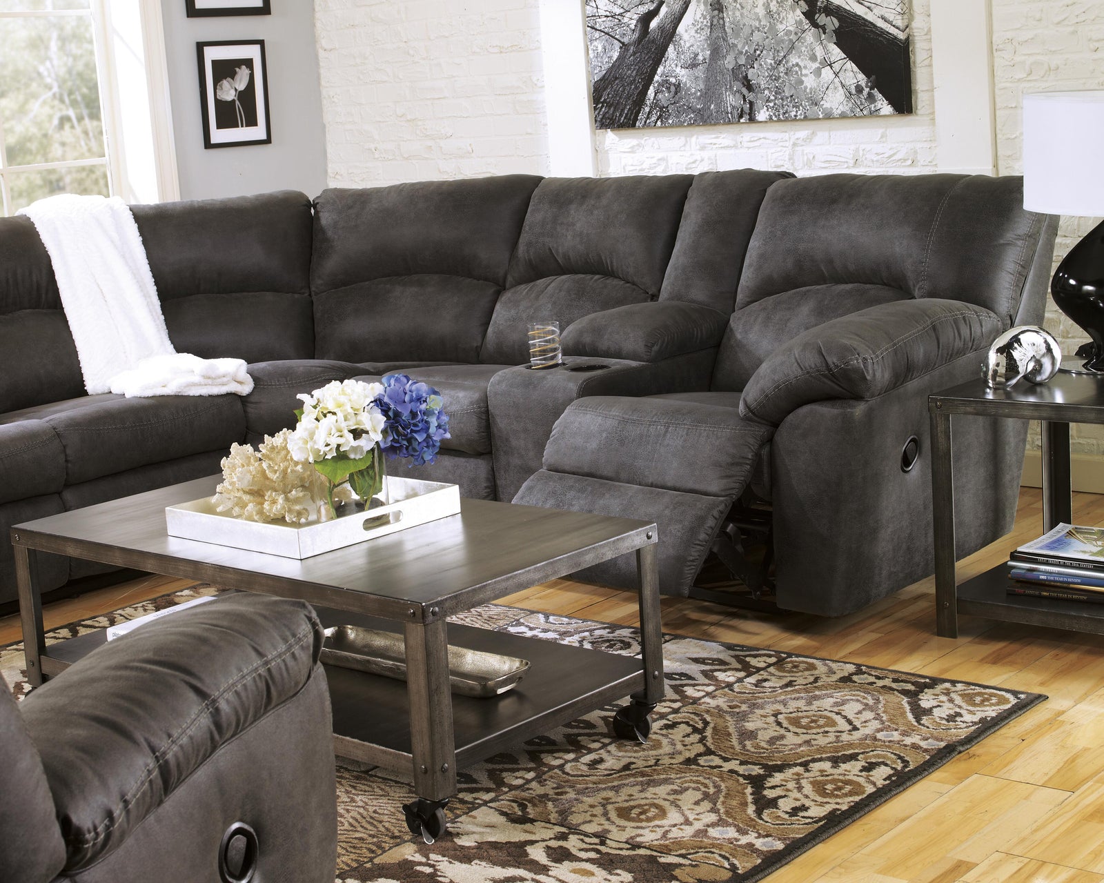 Tambo 2-Piece Reclining Sectional (27801-SI) - Image 5