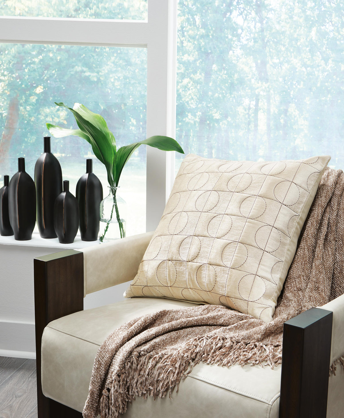 Kydner Pillow (Set of 4) (A1001074-SI) - Image 4