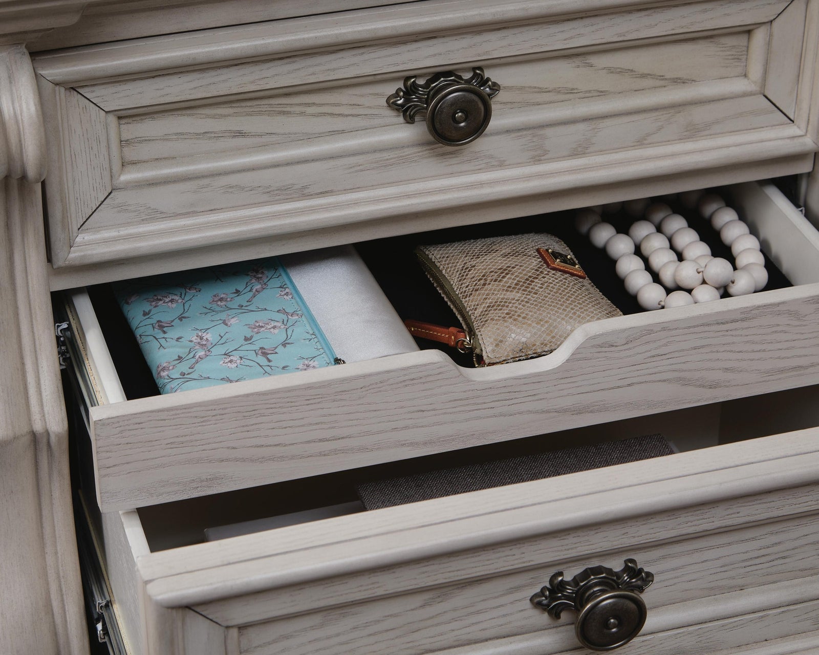 Bruchandi Nightstand (PCB948-SI) - Image 7