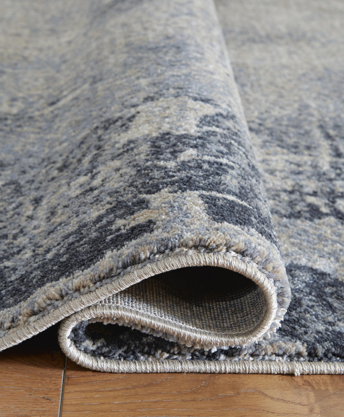 Langrich 53 x 73 Rug (R40613-SI) - Image 4