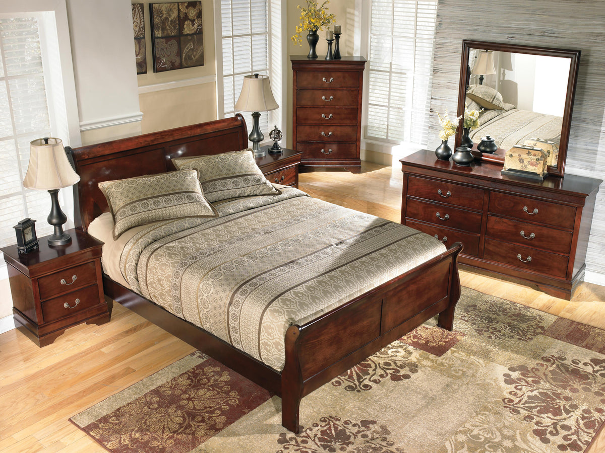 Alisdair Sleigh Bed - Reddish Brown  (B376-SI) - Image 6