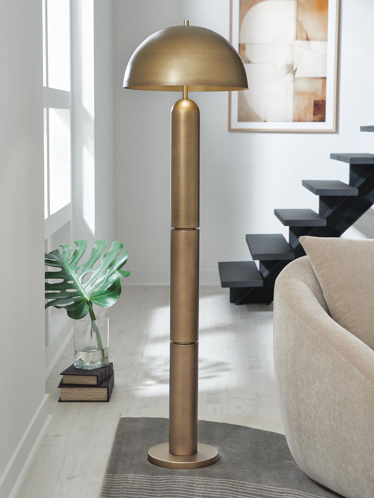 Wendfield Floor Lamp (L208511-SI) - Image 2