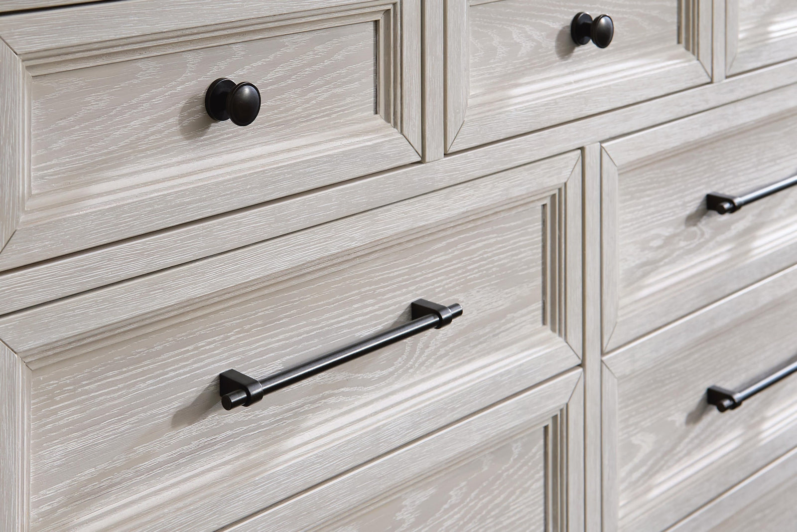 Darbonton Dresser and Mirror (PCB853-SI) - Image 5