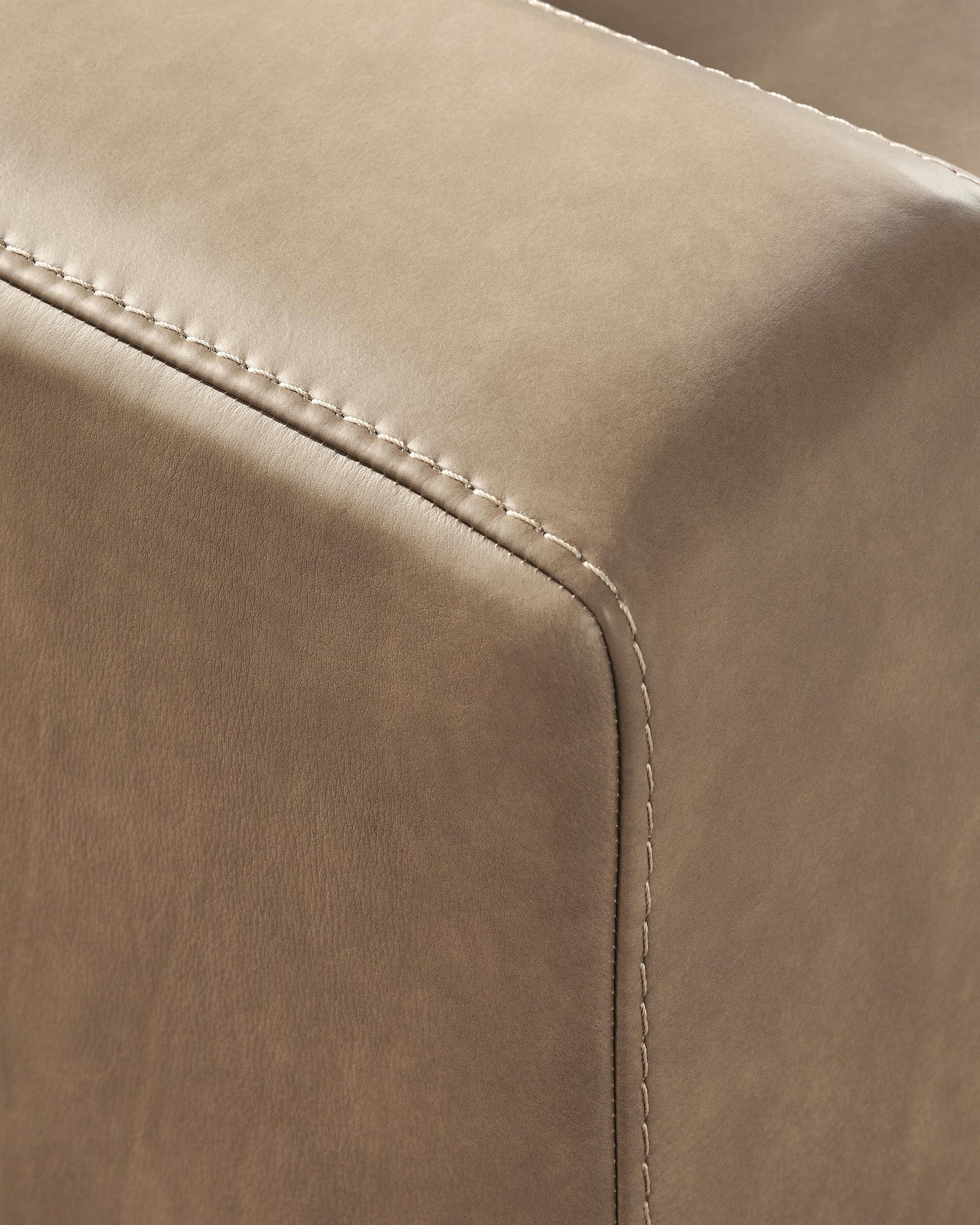 Veronella 5-Piece Sectional with Chaise (76106-SI) - Image 3