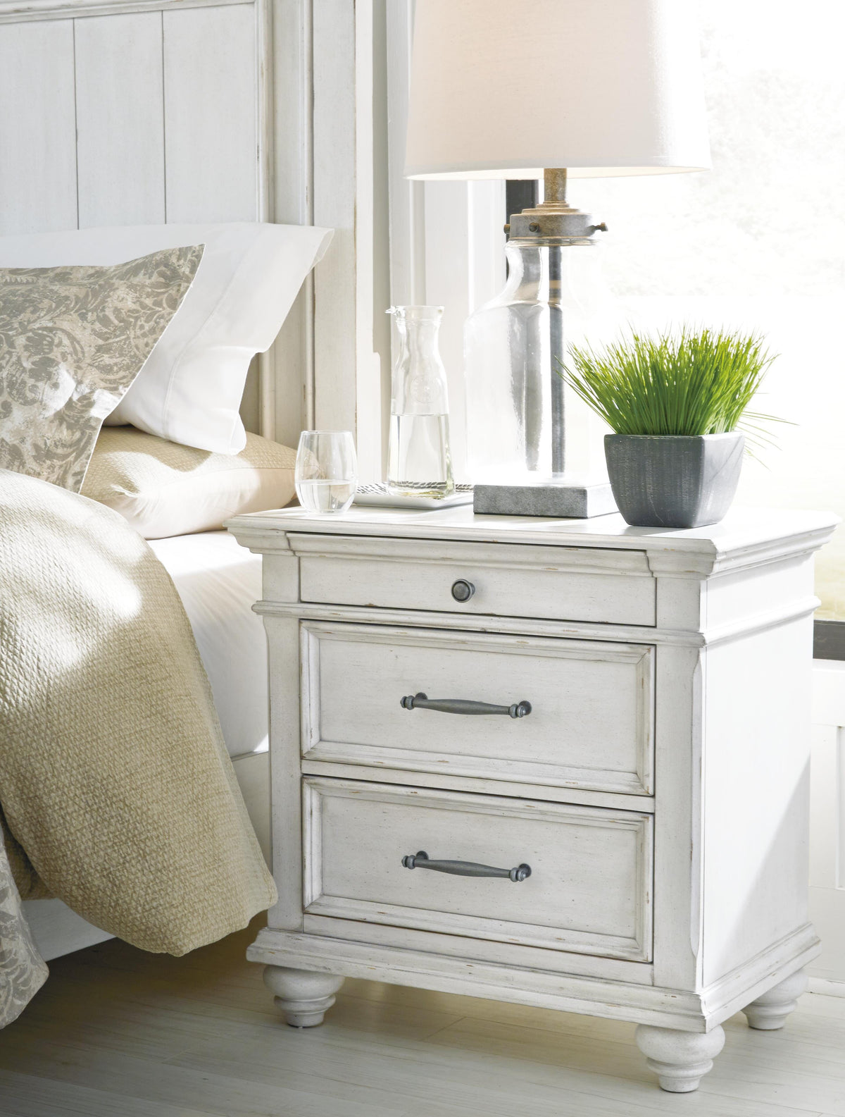 Kanwyn Nightstand - Whitewash  (B777-SI) - Image 4