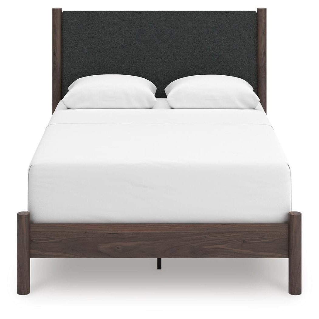 Pamytta Queen Upholstered Panel Bed (PCB2614-SI) - Image 3