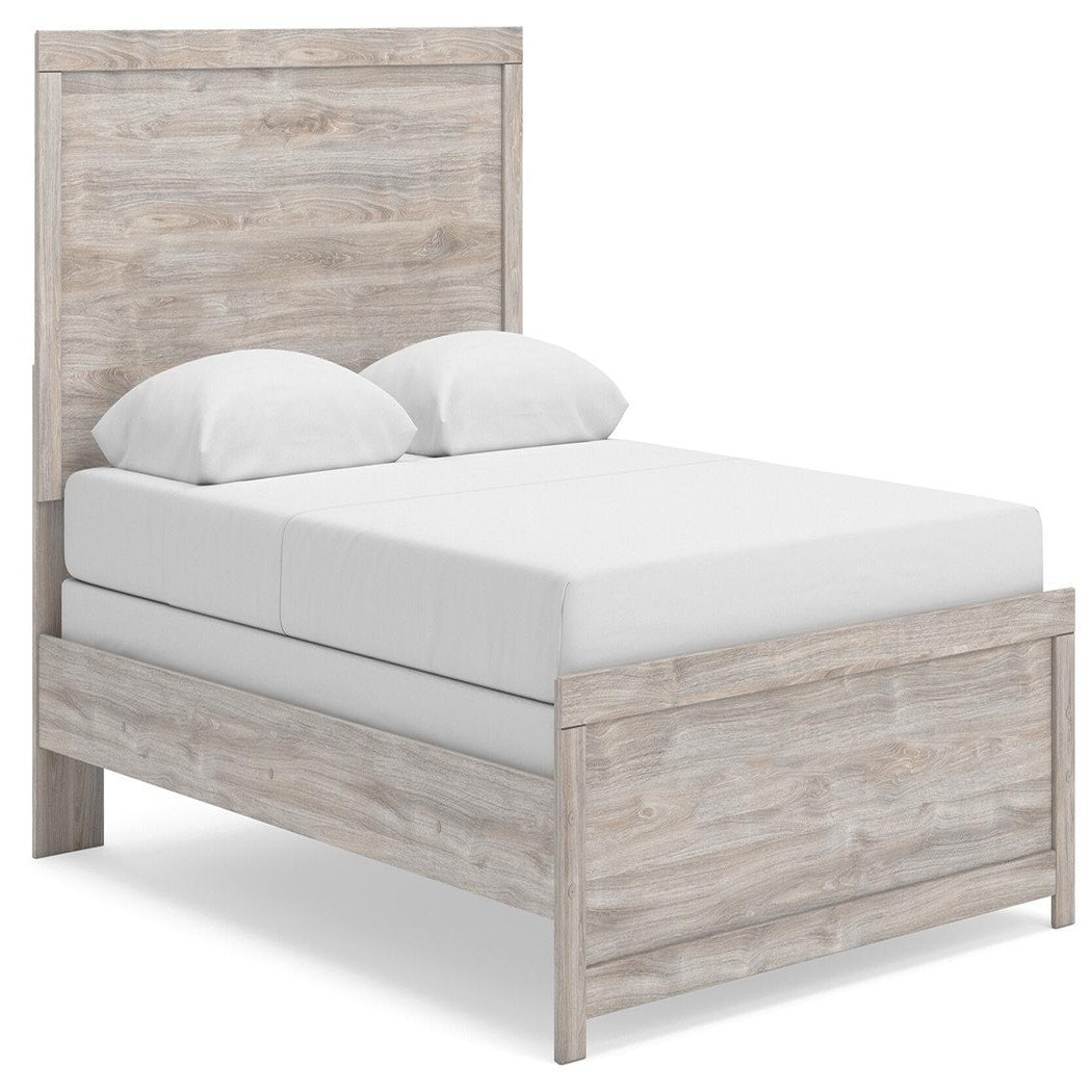 Broachmyn Queen Panel Bed (PCB1120-SI)