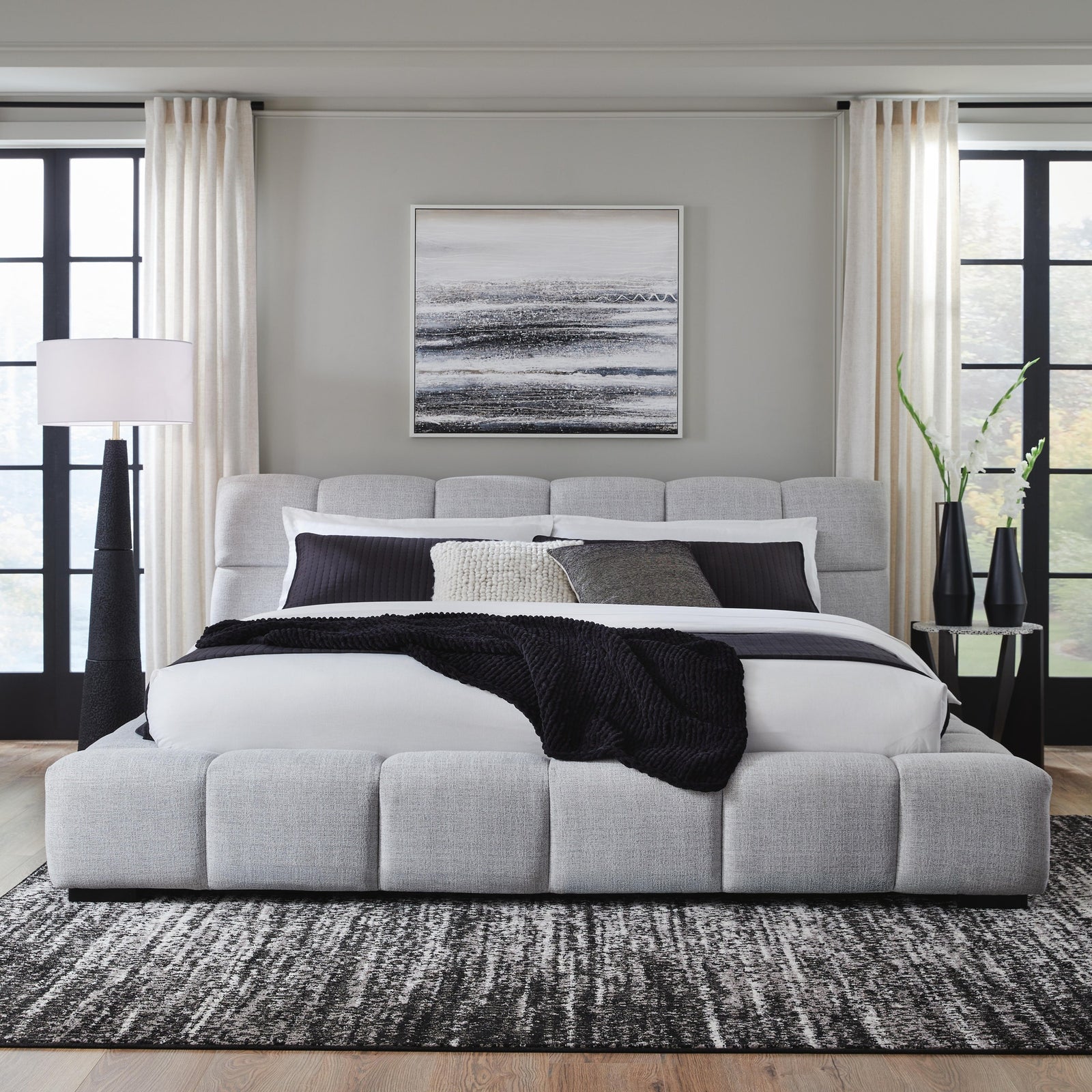 Grendusk King Upholstered Bed (PCB584-SI) - Image 7