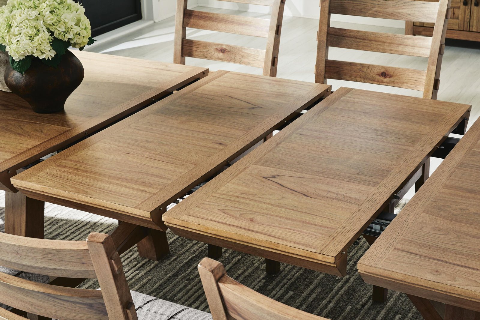 Ridgester Extension Dining Table and 4 Chairs (D858-SI) - Image 3