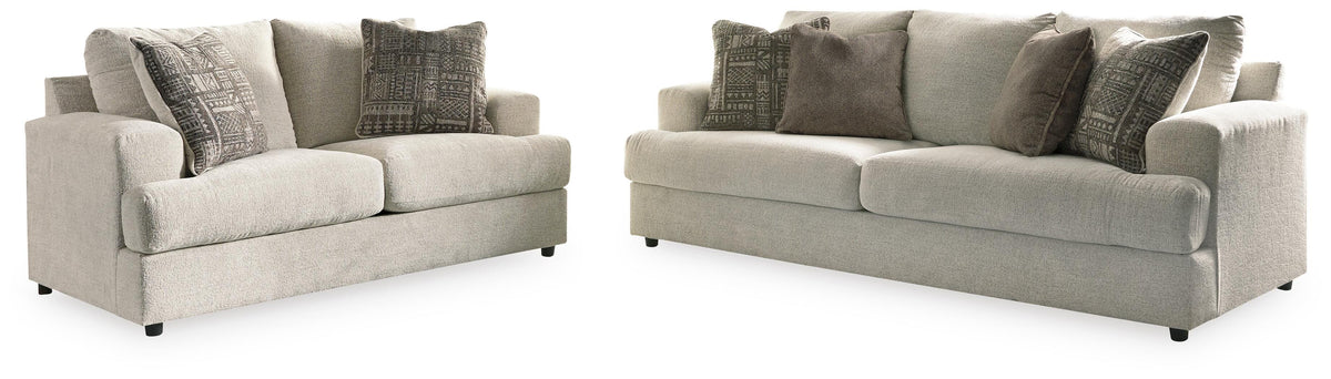 Soletren Sofa and Loveseat (95104-SI)