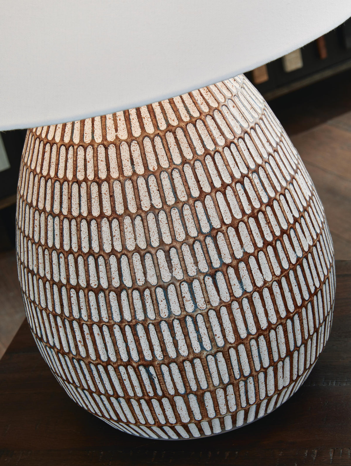 Darrich Table Lamp (L235804-SI) - Image 4