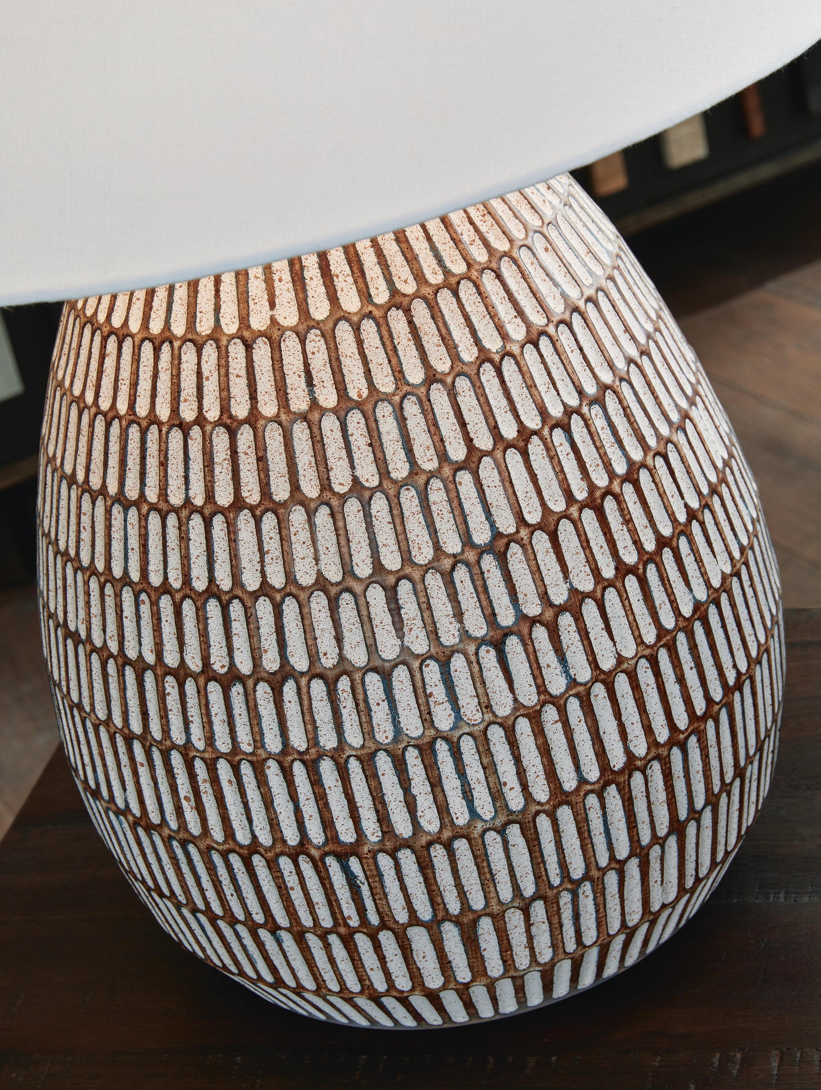 Darrich Table Lamp (L235804-SI) - Image 4