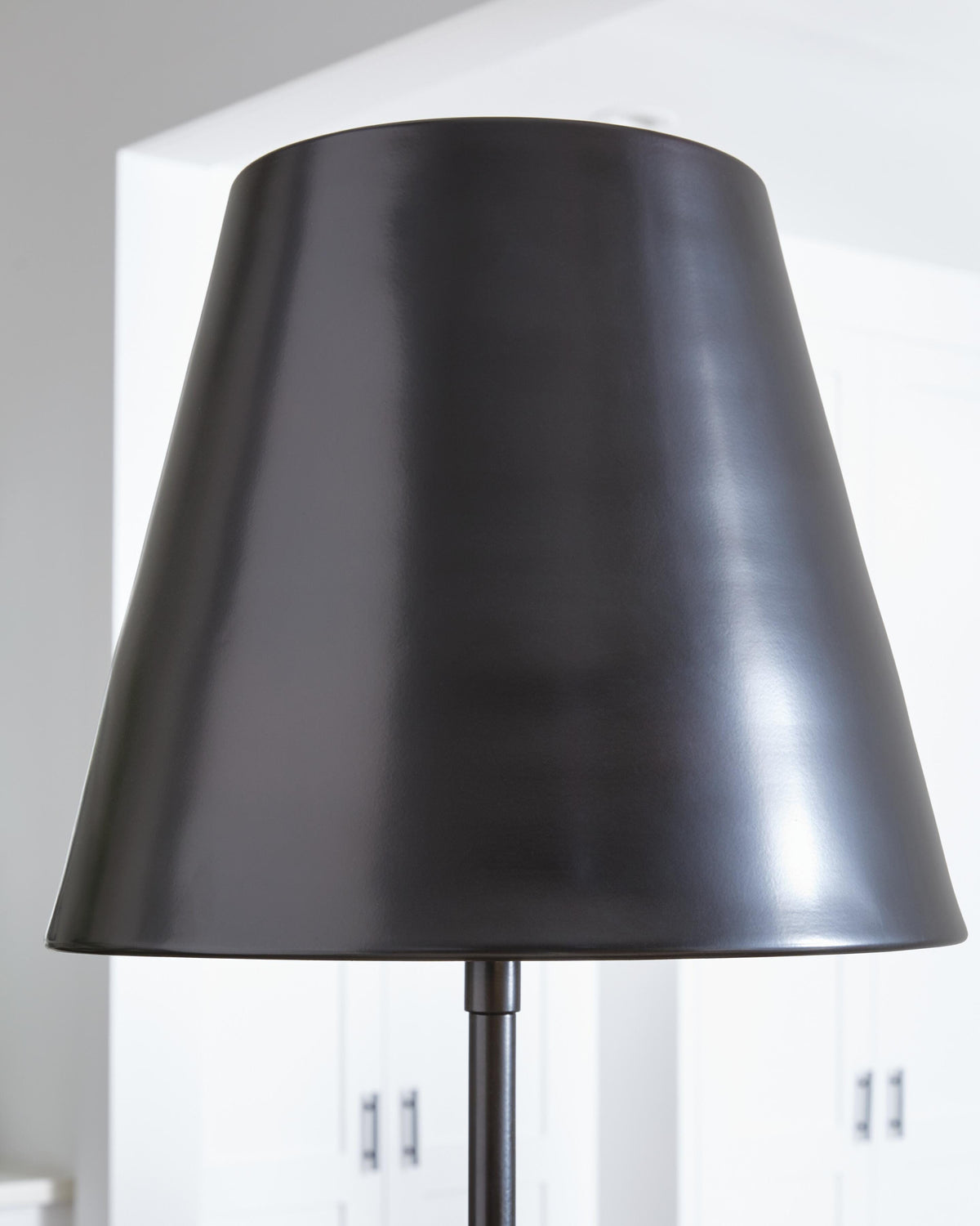 Wimner Floor Lamp (L208461-SI) - Image 3