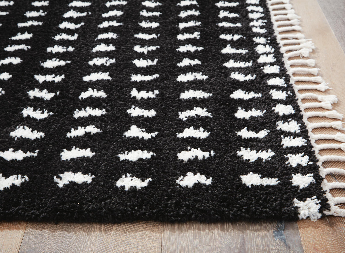 Minston 5 x 7 Rug (R40595-SI) - Image 3