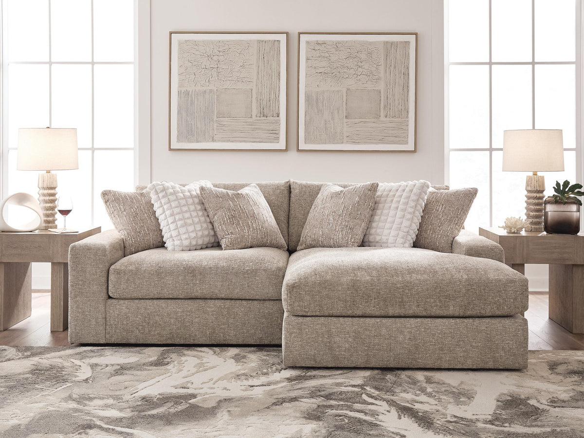 Nexora-Court 2-Piece Sectional with Chaise (PC68008-SI)