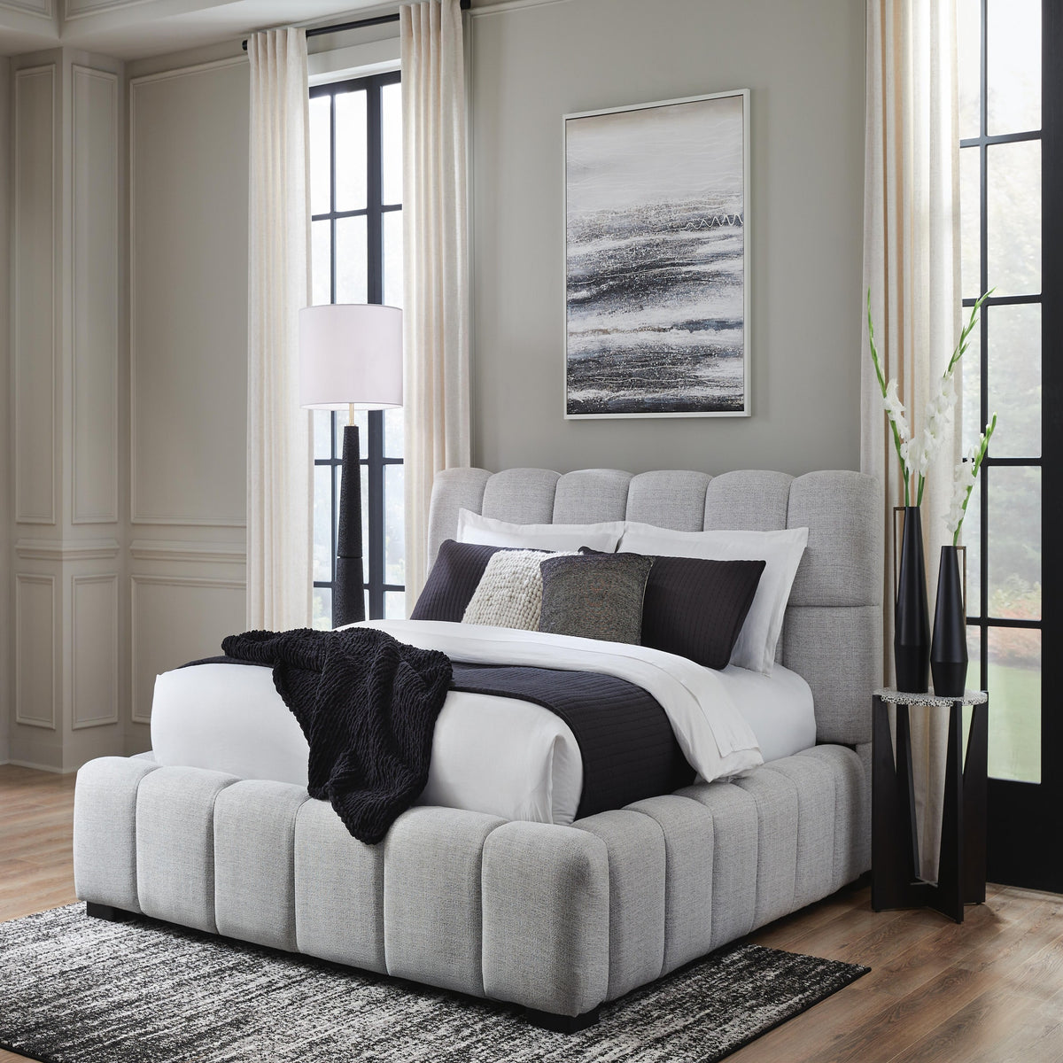 Grendusk King Upholstered Bed (PCB584-SI) - Image 5