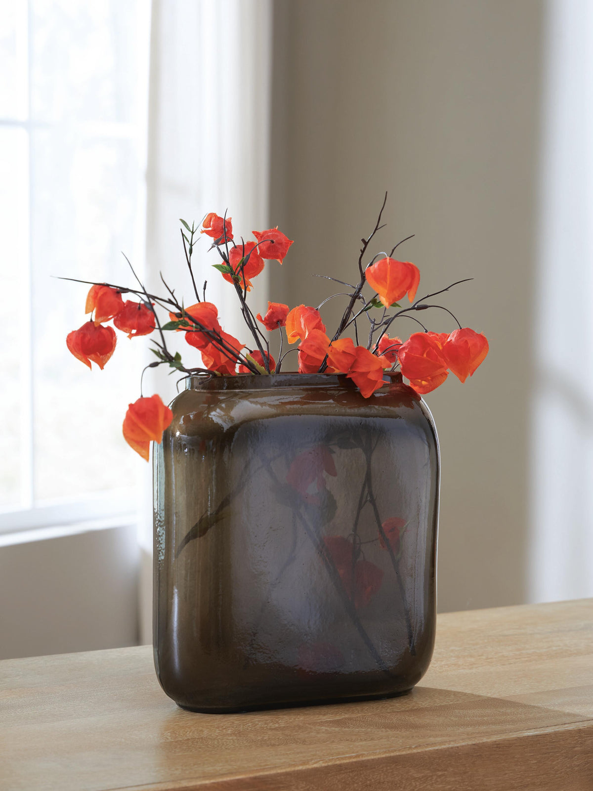 Sumner Vase (A2000811-SI) - Image 2