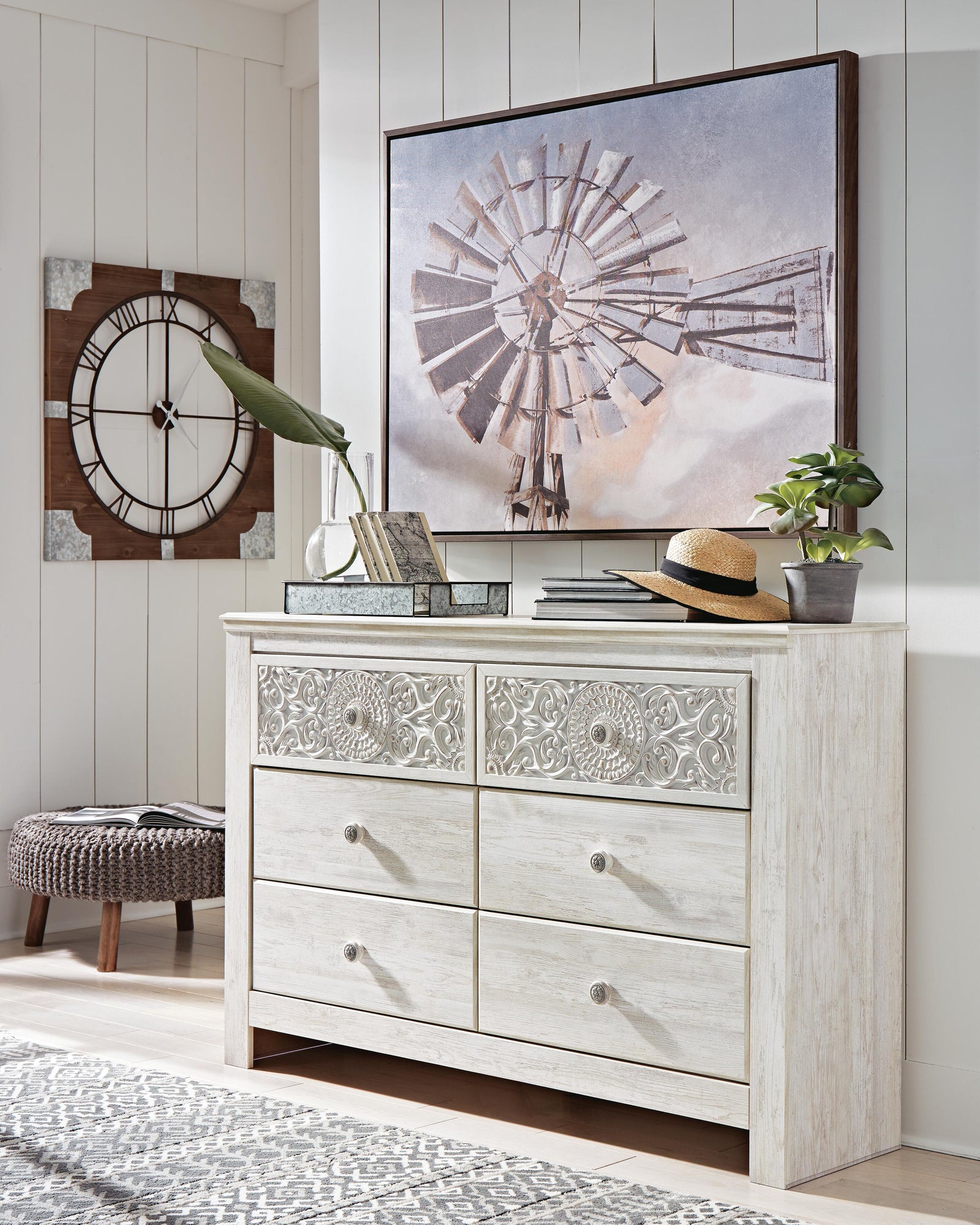 Paxberry Dresser - Whitewash  (B181-SI) - Image 6