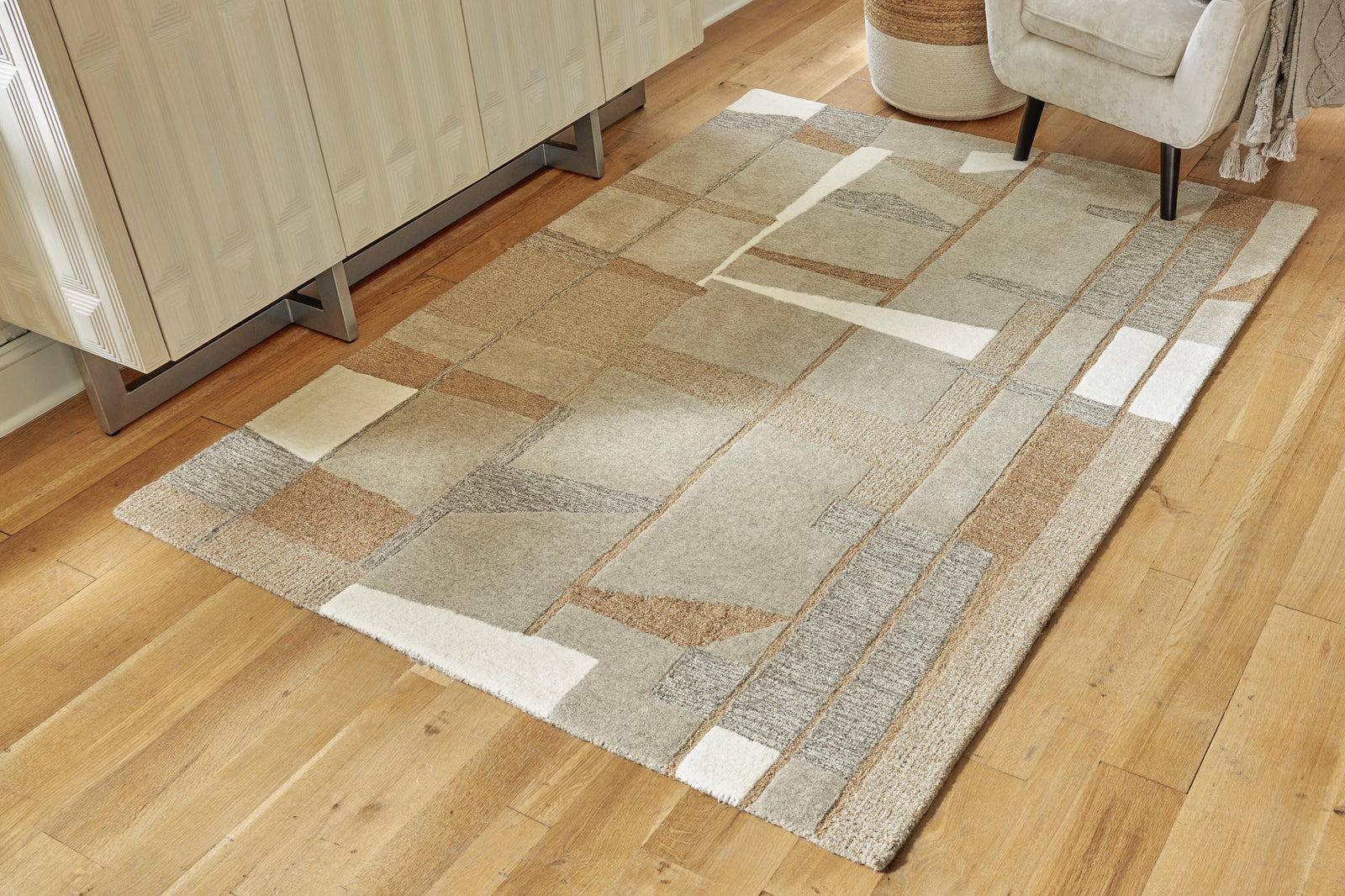 Abbotton 8 x 10 Rug (R40633-SI) - Image 2