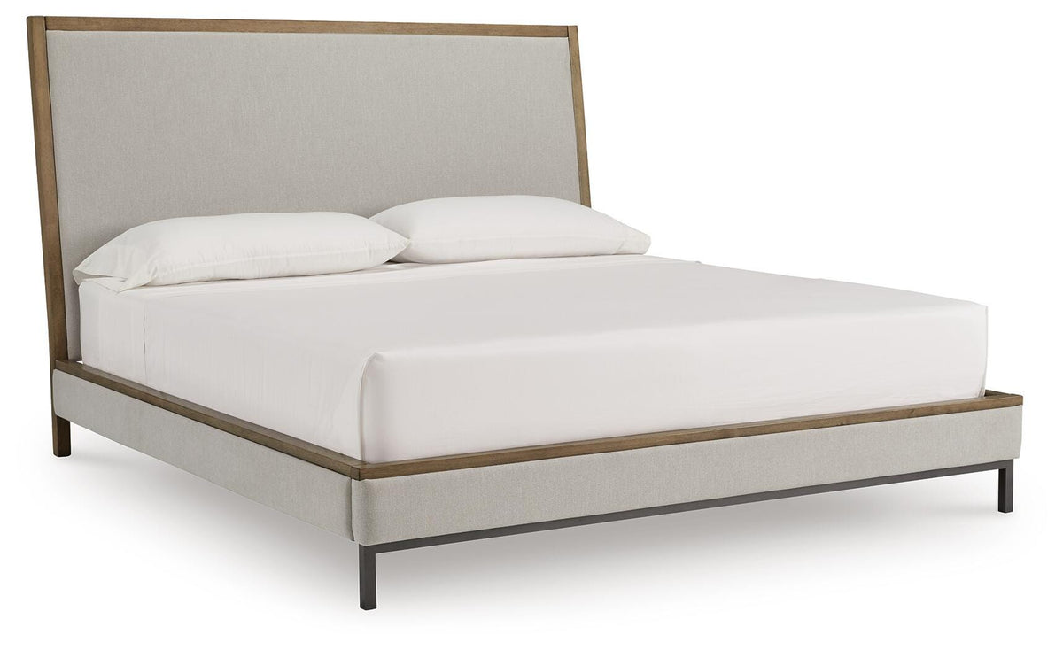 Tomtyn Upholstered Bed - Light Brown  (B622-SI)