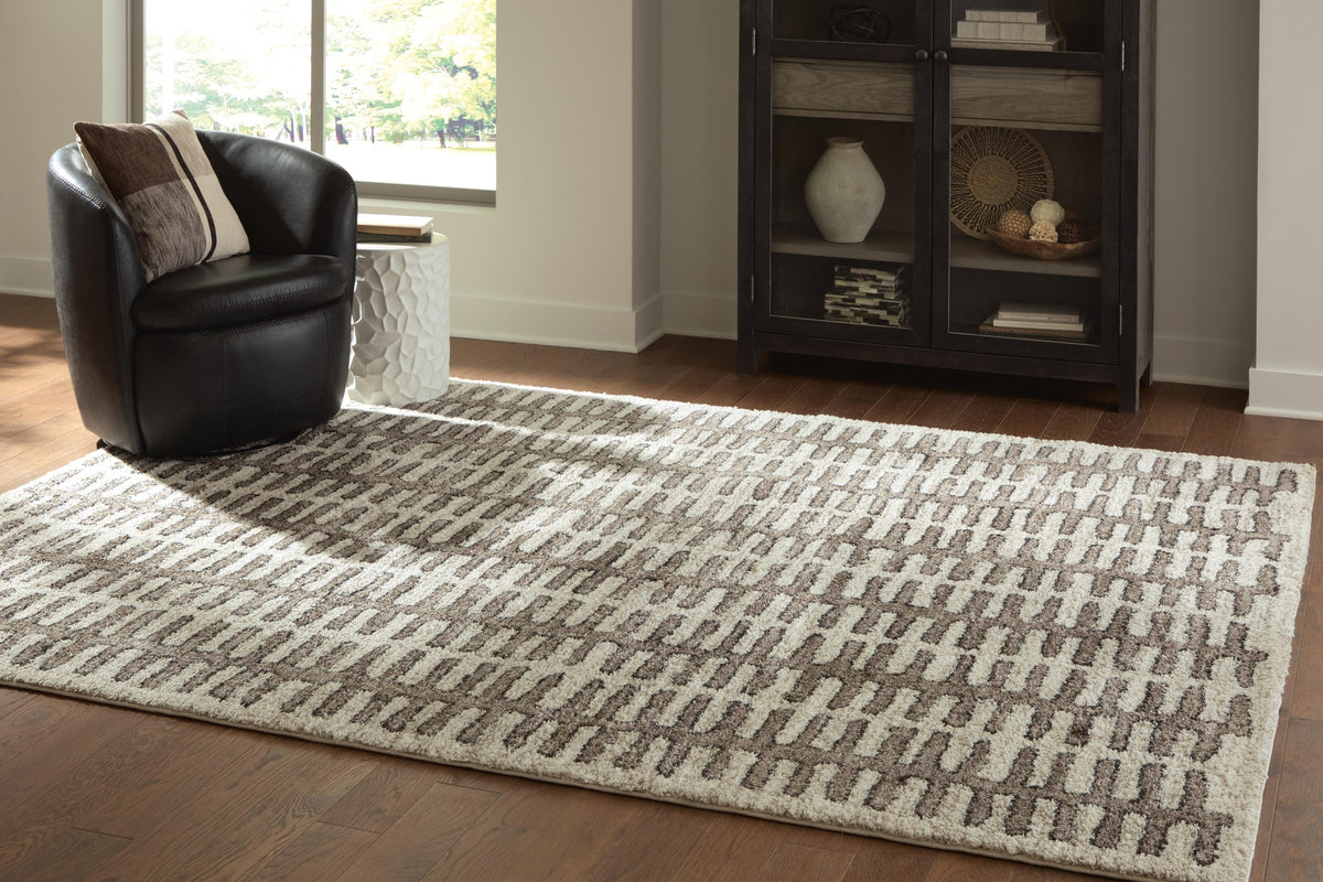 Cartlett Large Rug (R40867-SI) - Image 2