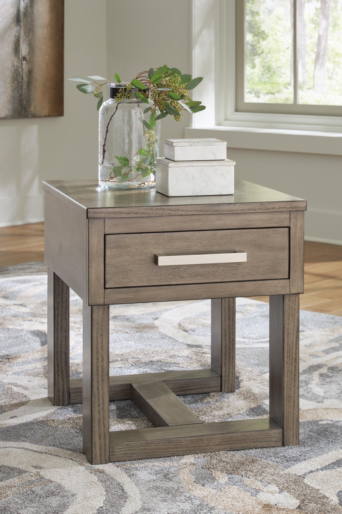 Loyaska End Table - Grayish Brown/White  (T854-SI) - Image 6