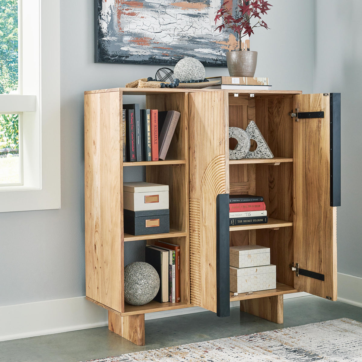 Kierwell Accent Cabinet (A4000653-SI) - Image 6