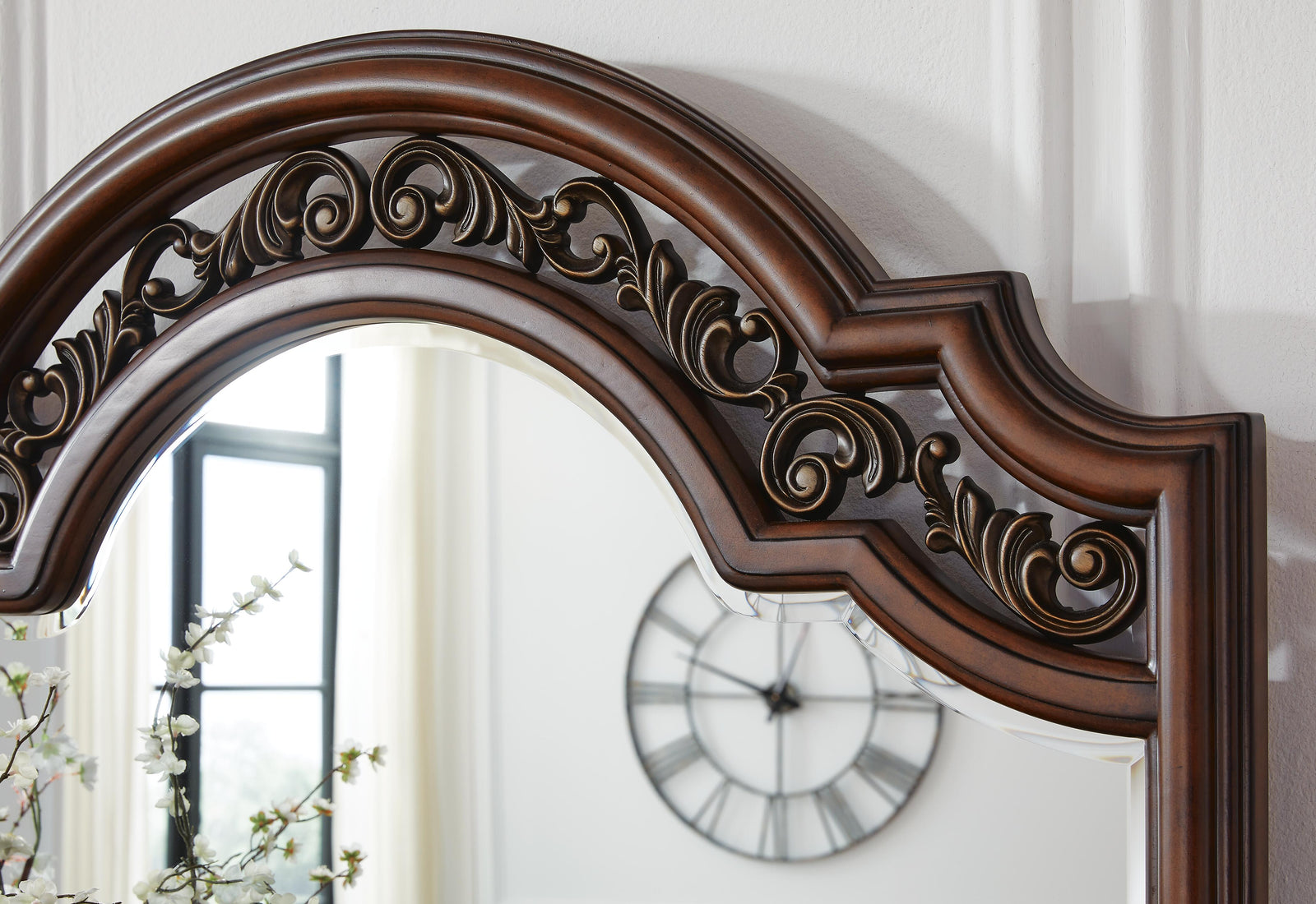 Lavinton Dresser and Mirror - Brown  (B764-SI) - Image 4