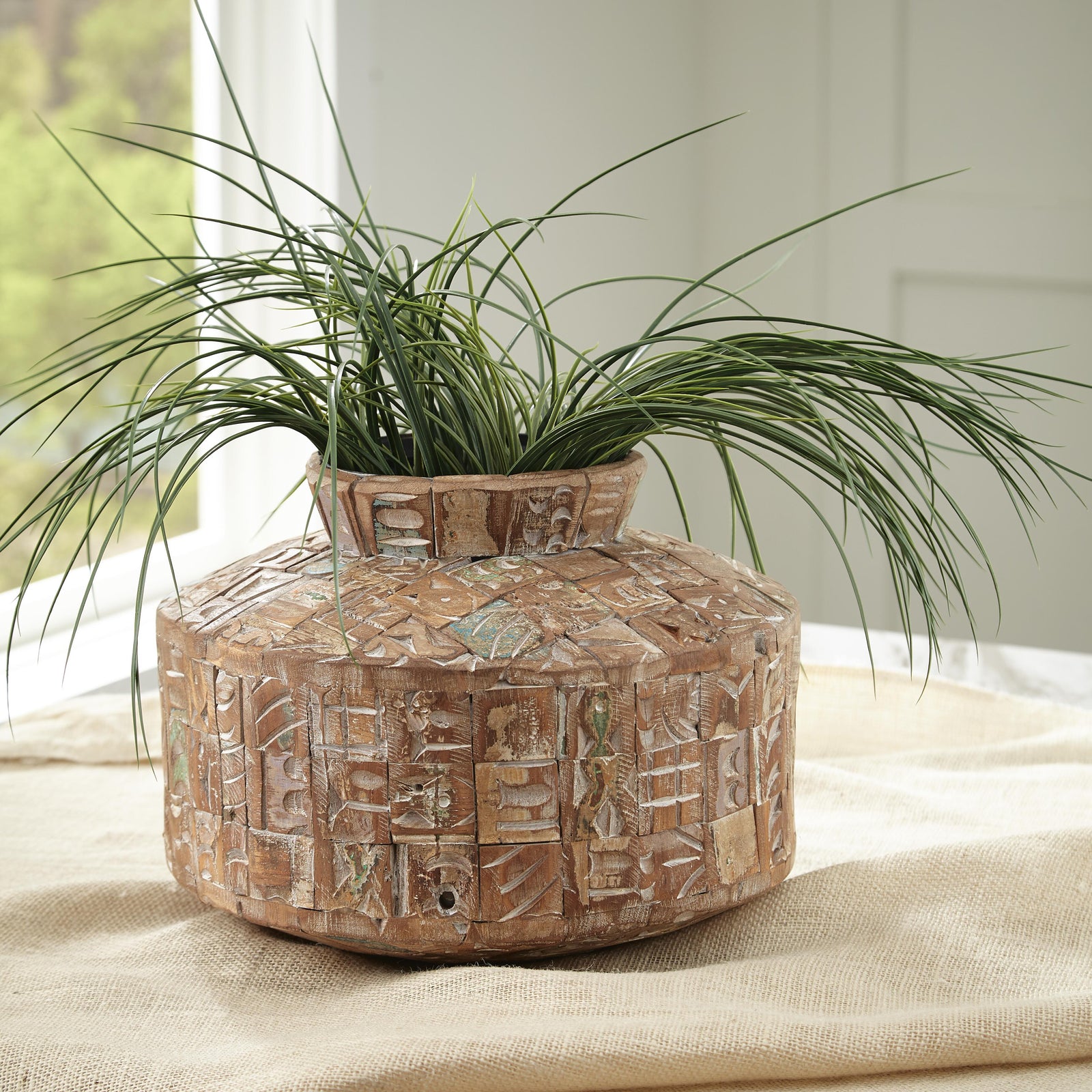 Meltland Vase (A2000557-SI) - Image 3