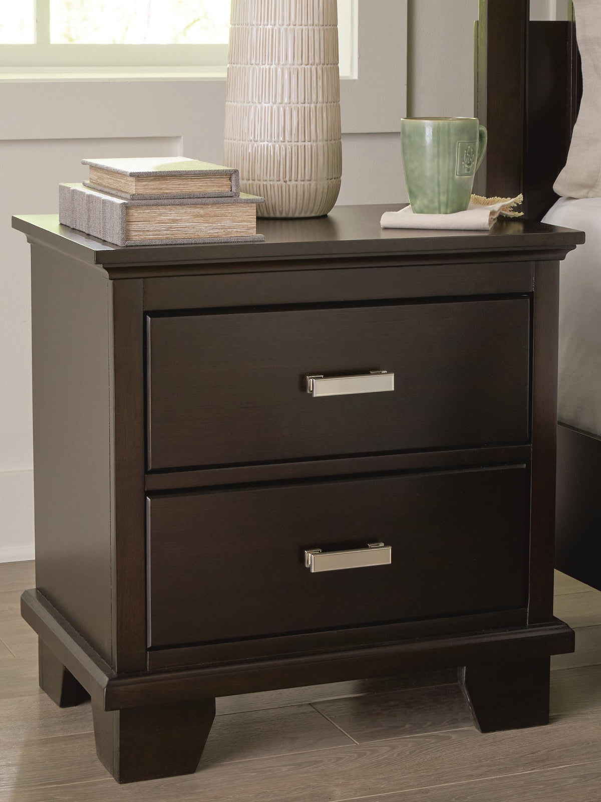 Covetown Nightstand - Dark Brown  (B441-SI) - Image 4