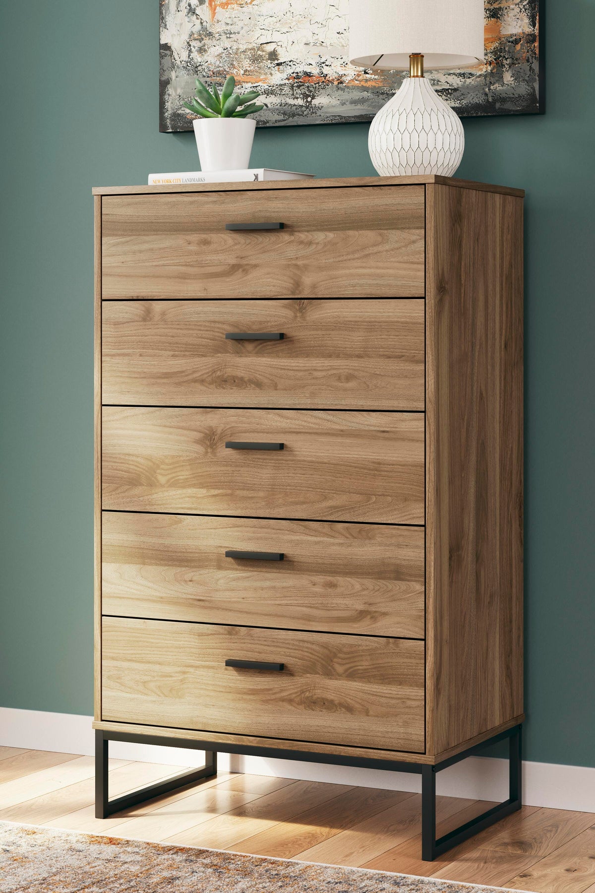 Deanlow Chest of Drawers - Honey  (EB1866-SI) - Image 9