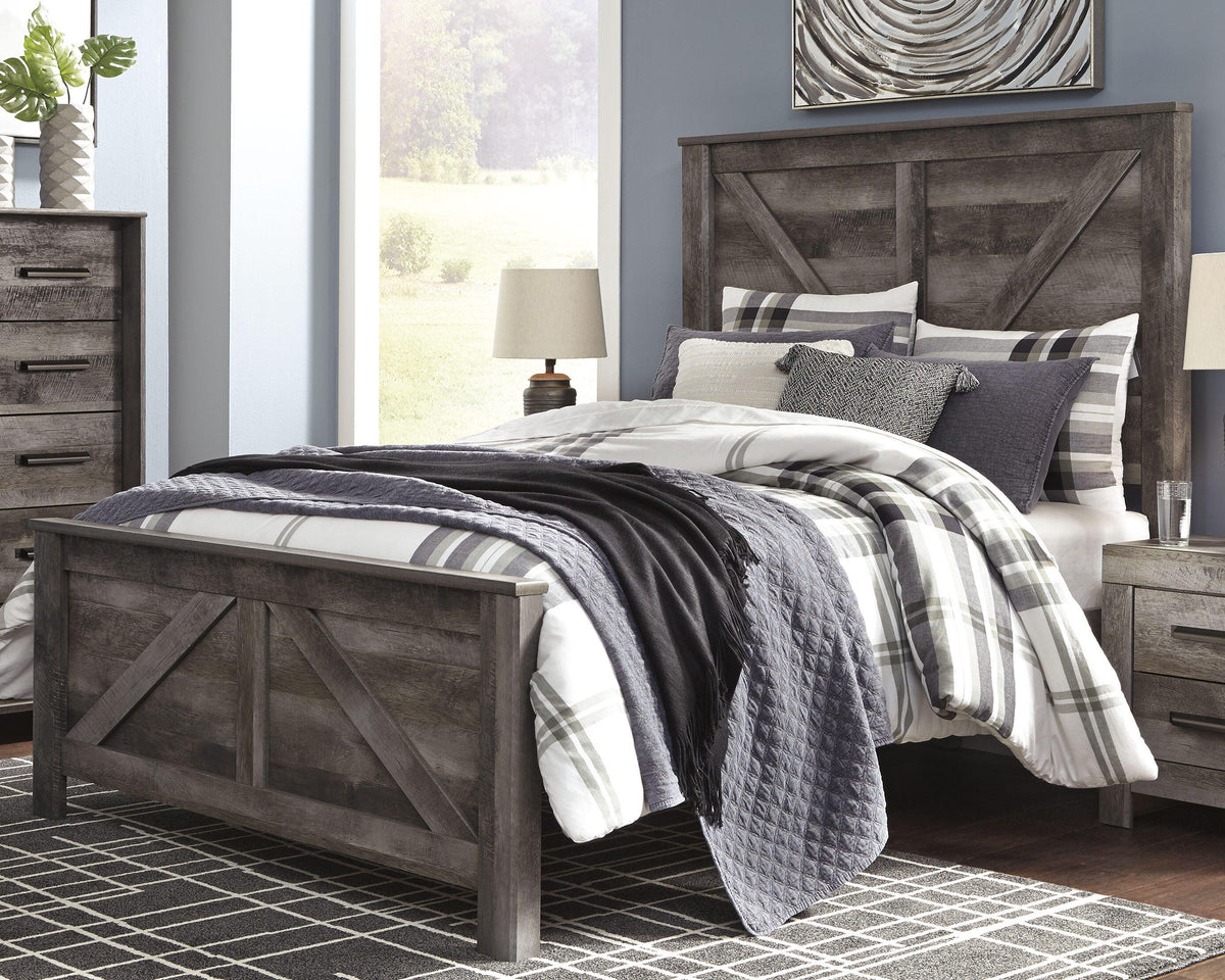 Wynnlow Crossbuck Panel Bed, Dresser, Mirror, and Nightstand - Gray  (B440-SI) - Image 9