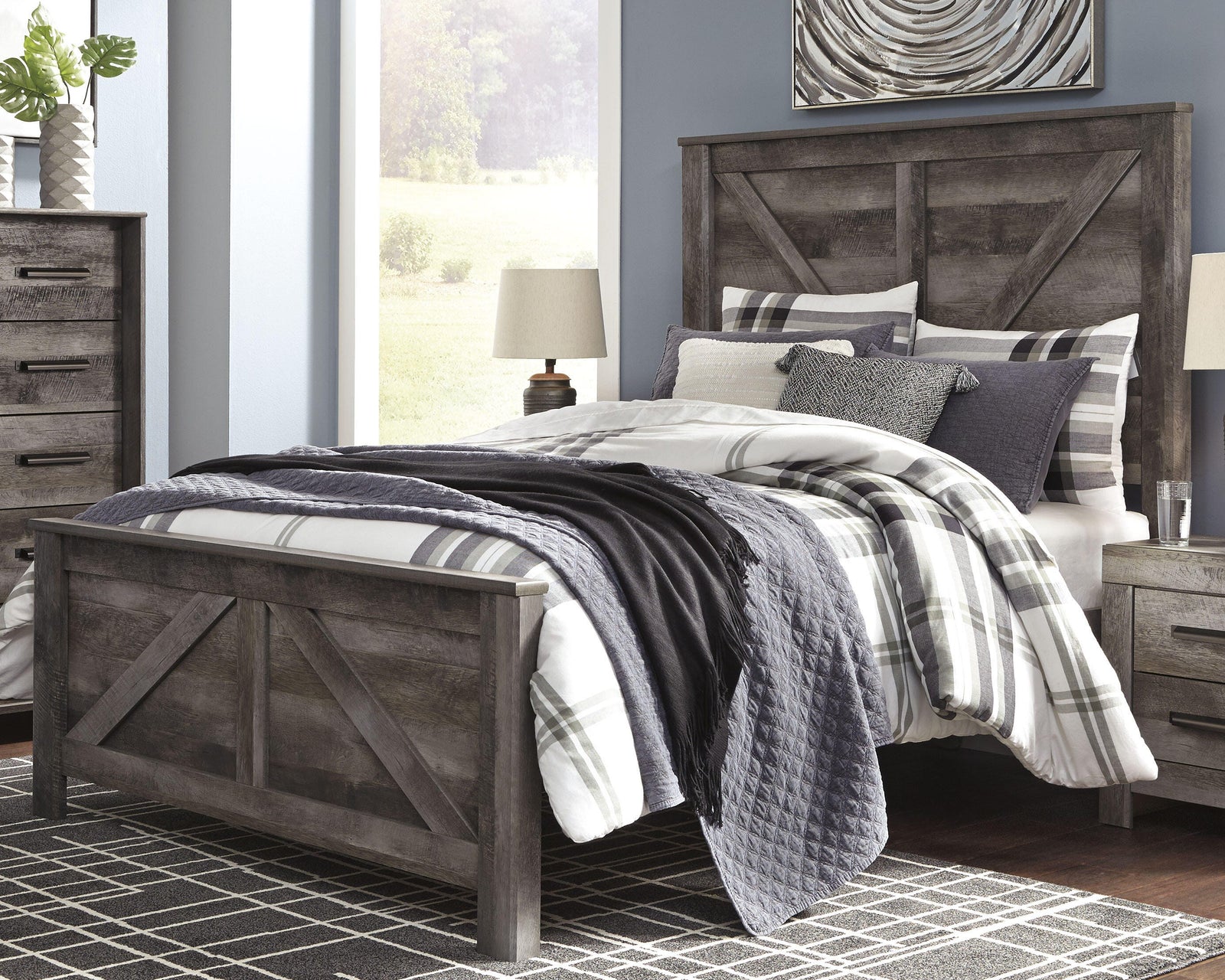 Wynnlow Crossbuck Panel Bed, Dresser, Mirror and Chest - Gray  (B440-SI) - Image 10